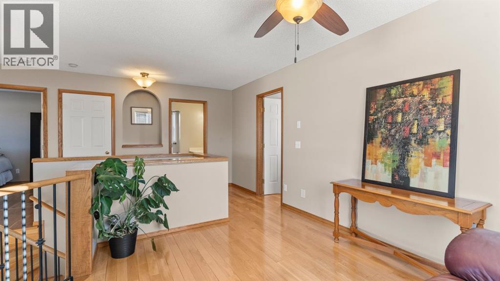 227 Rocky Ridge Close Nw, Calgary, Alberta  T3G 4X2 - Photo 26 - A2278094