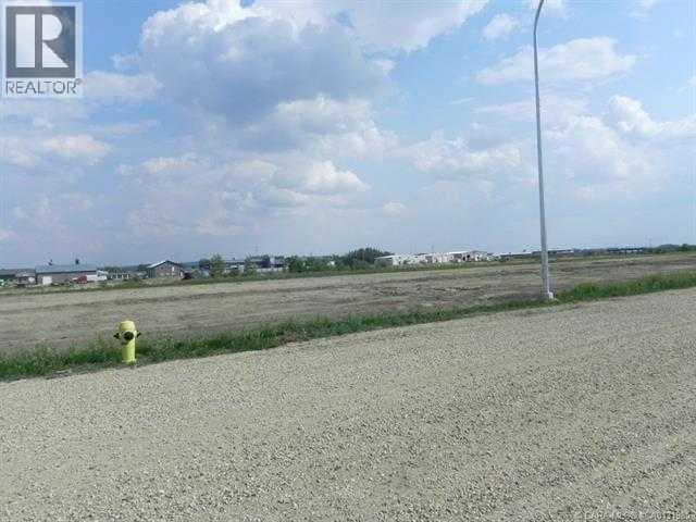 5399 Len Thompson Drive, Lacombe, Alberta  T4L 2H3 - Photo 3 - A2195879