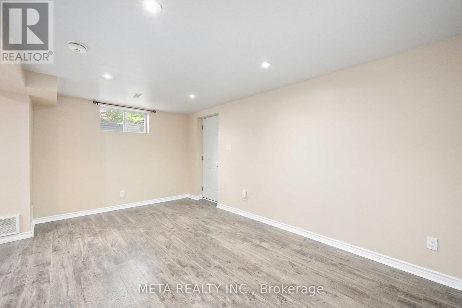 (Bsmt) - 220 Bassett Boulevard, Whitby, Ontario  L1R 1G3 - Photo 5 - E12707622