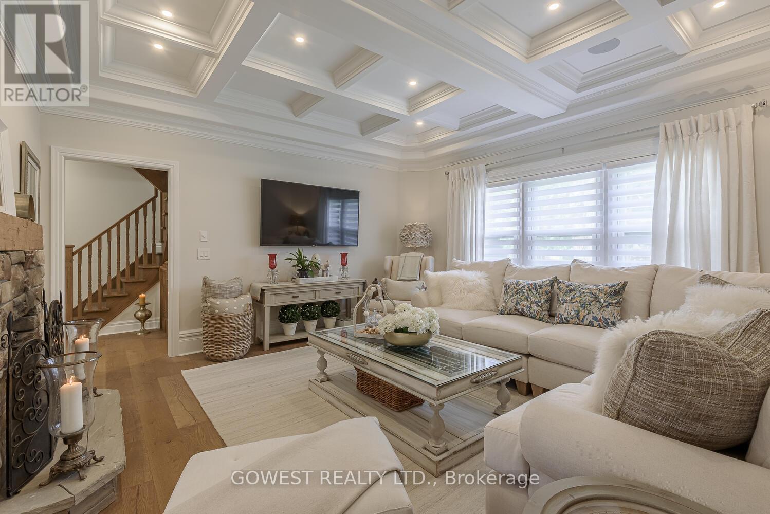 376 Chartwell Road, Oakville, Ontario  L6J 4A3 - Photo 10 - W12707626