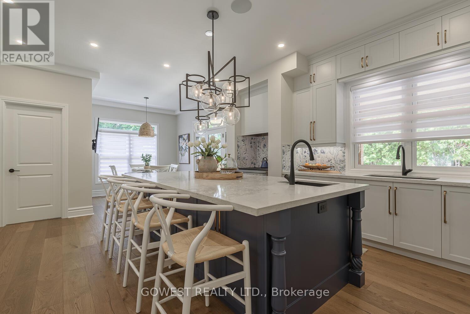 376 Chartwell Road, Oakville, Ontario  L6J 4A3 - Photo 12 - W12707626