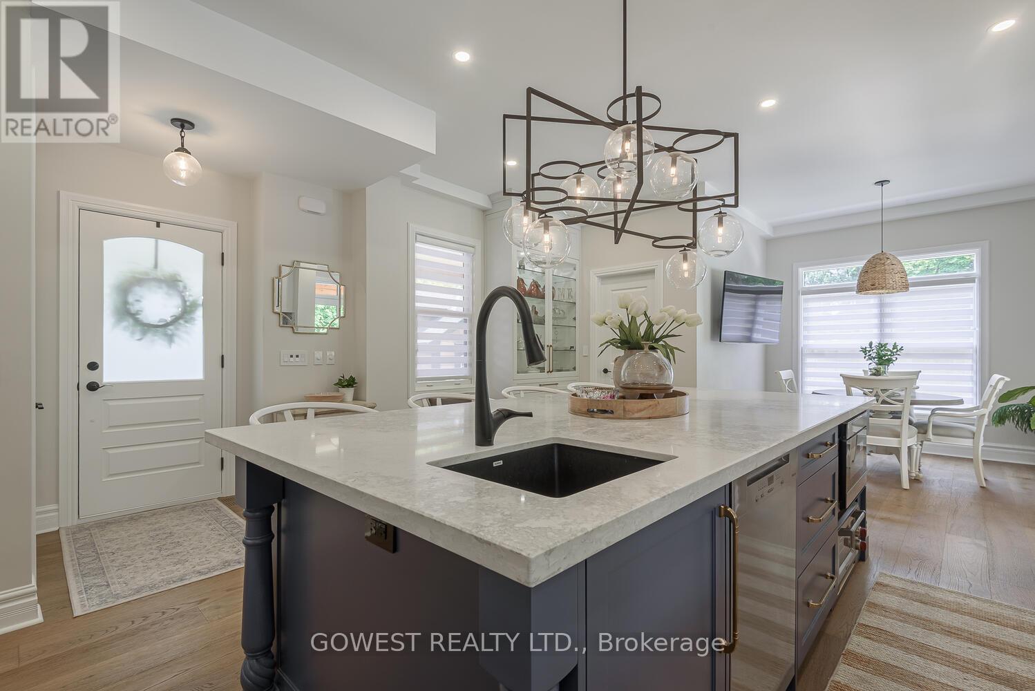 376 Chartwell Road, Oakville, Ontario  L6J 4A3 - Photo 14 - W12707626