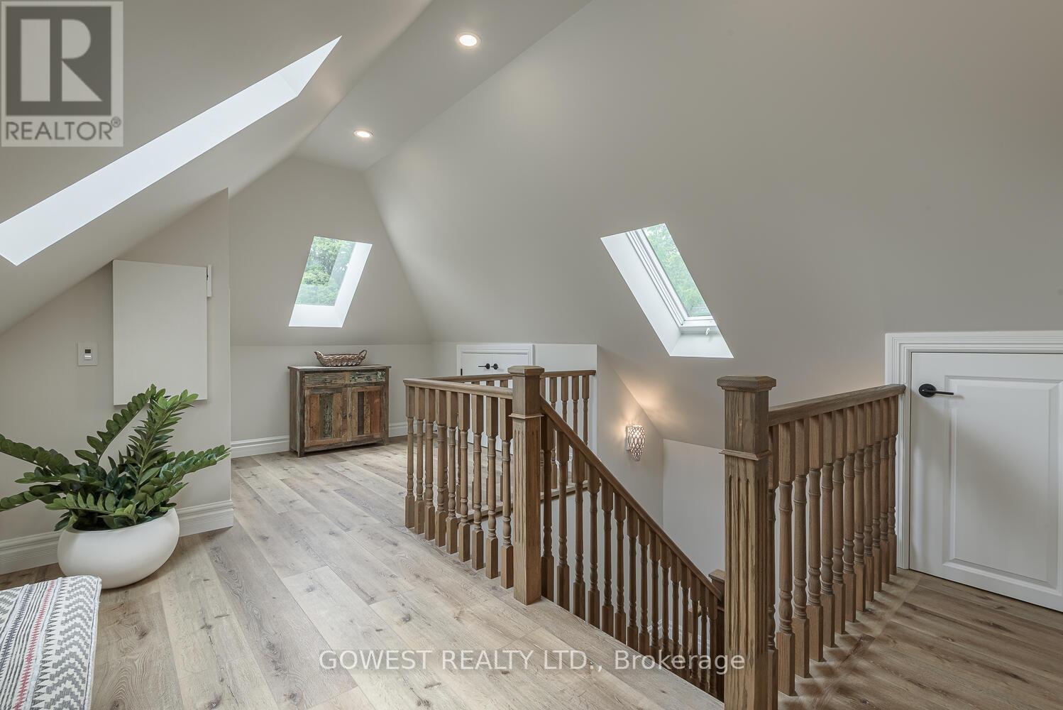 376 Chartwell Road, Oakville, Ontario  L6J 4A3 - Photo 27 - W12707626