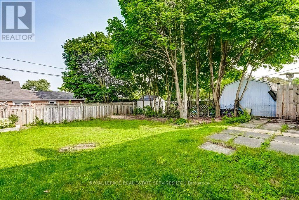 Main Flr - 1196 Grange Road, Oakville, Ontario  L6H 1P7 - Photo 27 - W12707628