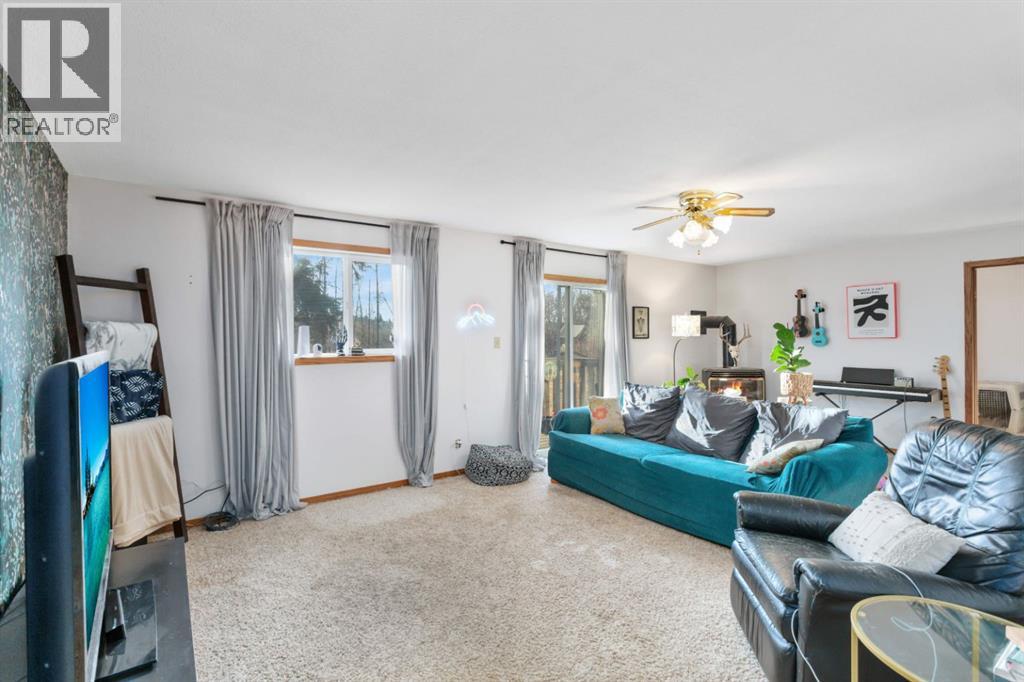 8 Voyageur Drive, Rural Clearwater County, Alberta  T4T 2A2 - Photo 16 - A2271318