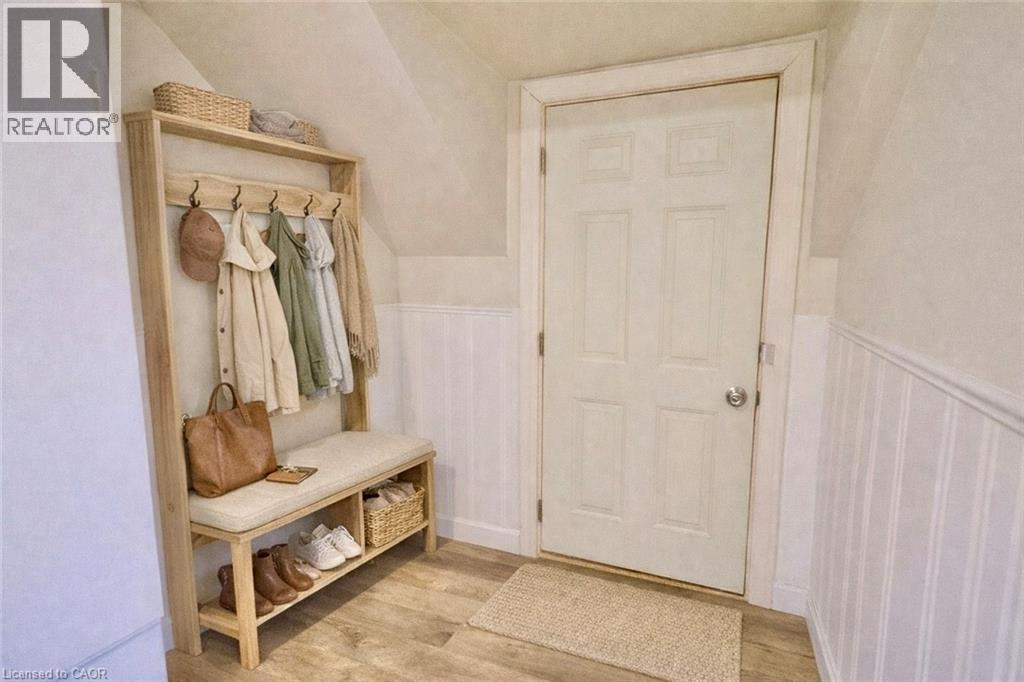 75 Chapel Street, Woodstock, Ontario  N4S 3R5 - Photo 4 - 40797712