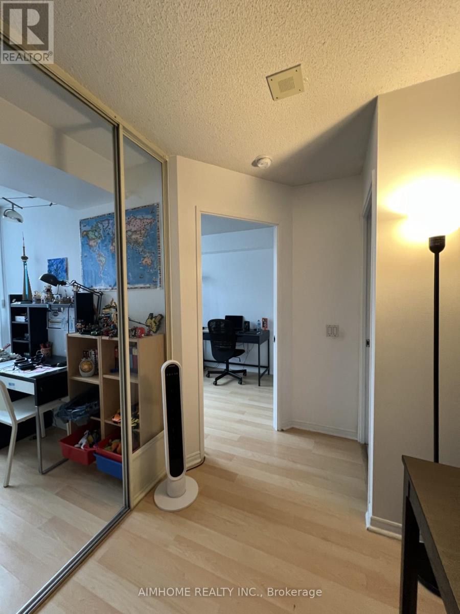 310 - 7 Bishop Avenue, Toronto, Ontario  M2M 4J4 - Photo 17 - C12675872