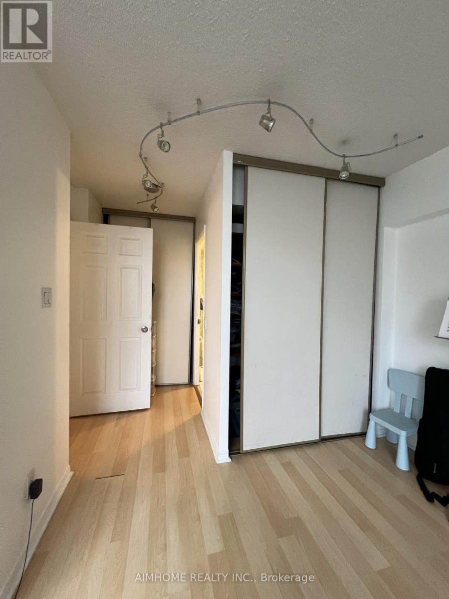310 - 7 Bishop Avenue, Toronto, Ontario  M2M 4J4 - Photo 21 - C12675872