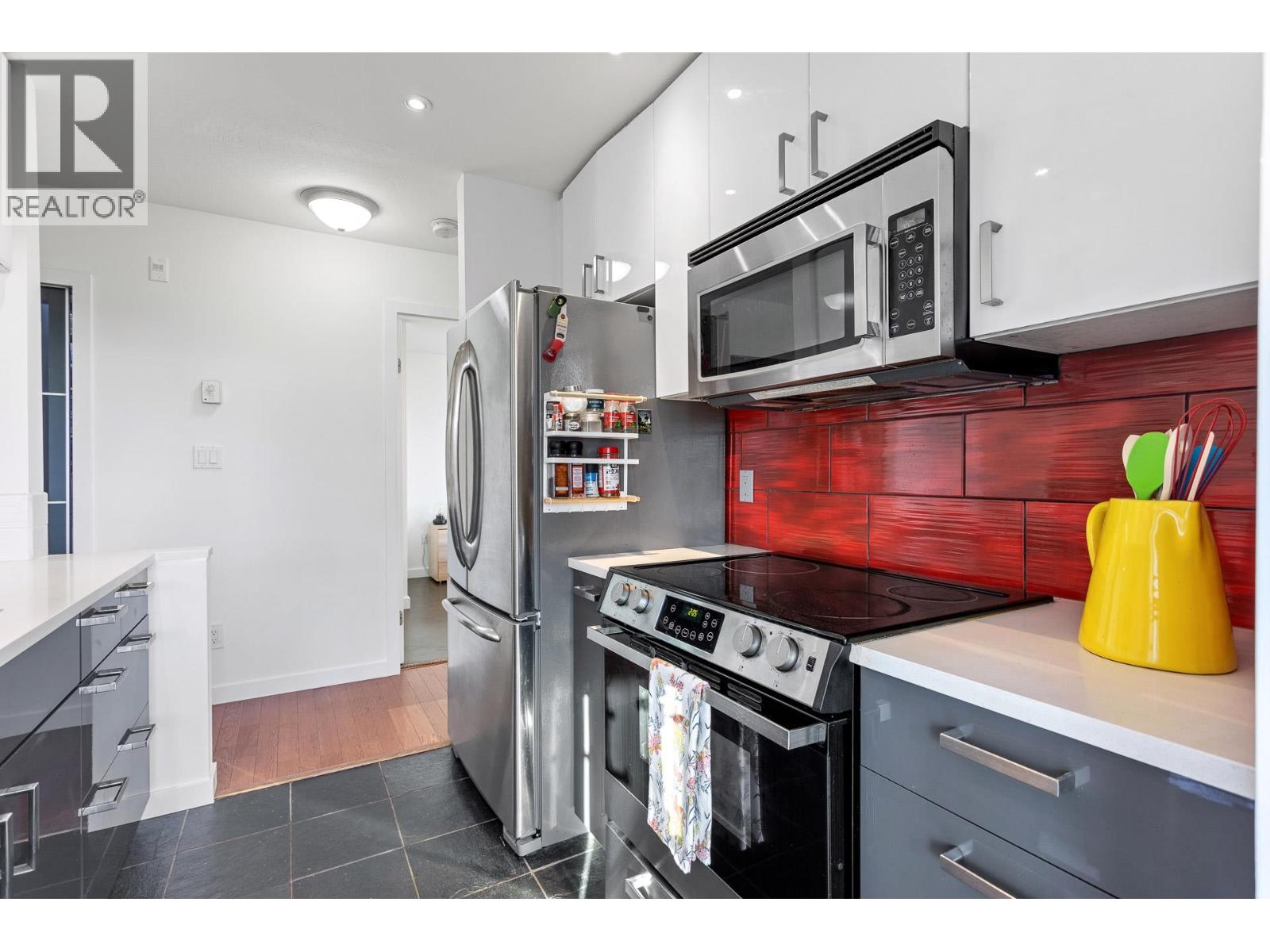 212 8460 Jellicoe Street, Vancouver, British Columbia  V5S 4S8 - Photo 15 - R3080525