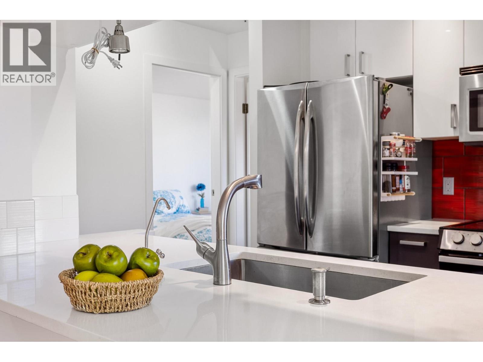 212 8460 Jellicoe Street, Vancouver, British Columbia  V5S 4S8 - Photo 17 - R3080525