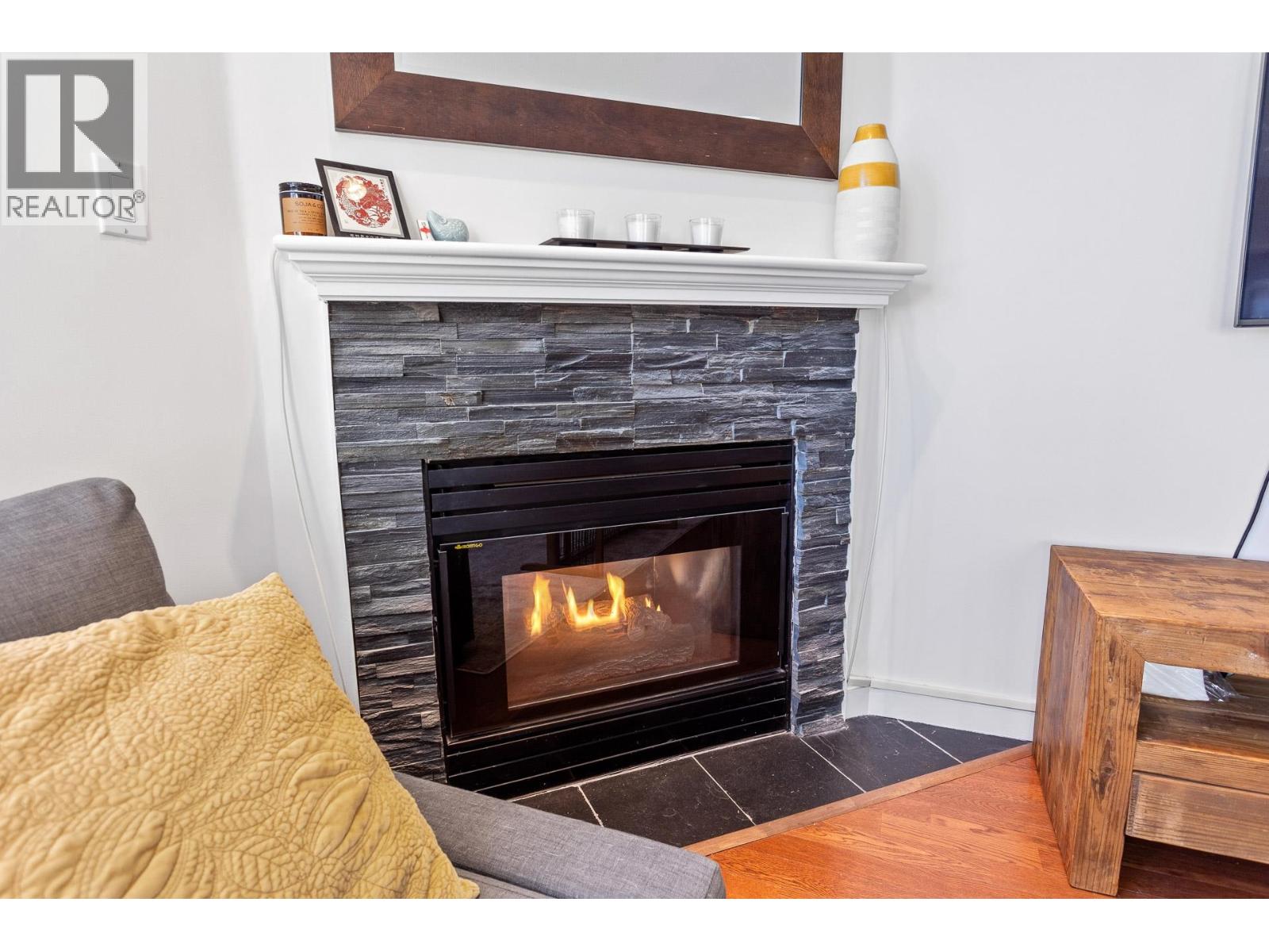 212 8460 Jellicoe Street, Vancouver, British Columbia  V5S 4S8 - Photo 7 - R3080525