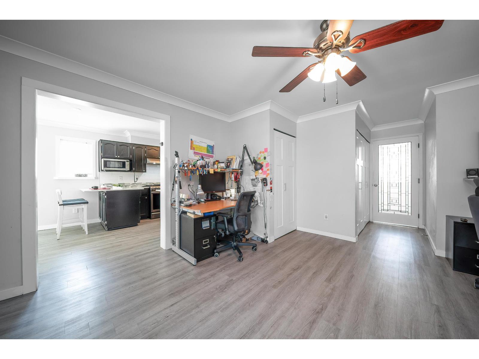 2116 Winston Court, Langley, British Columbia  V2Y 1H5 - Photo 8 - R3068750