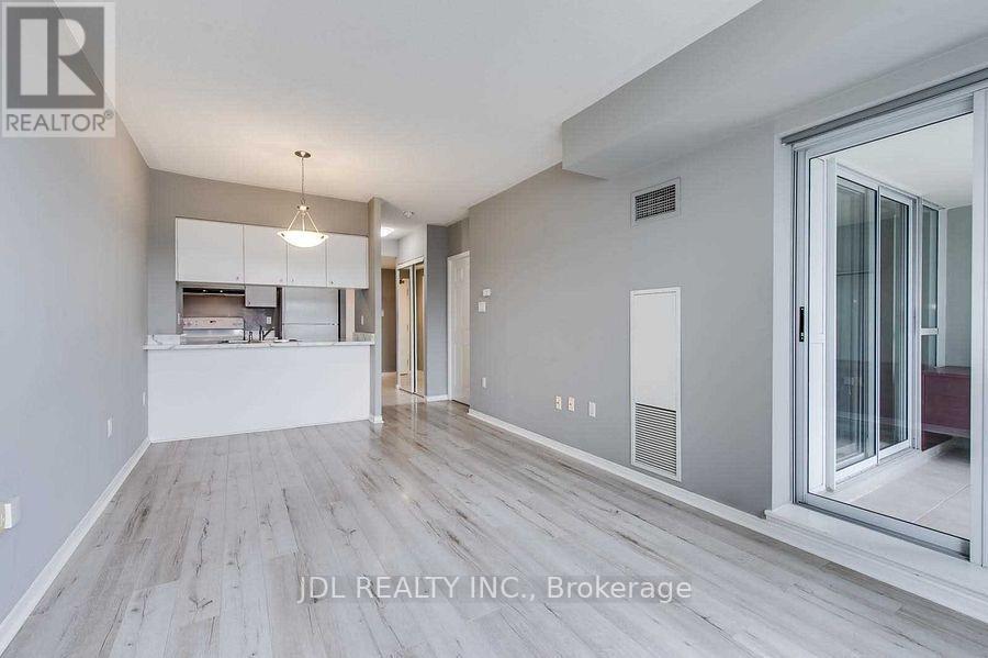 1610 - 887 Bay Street, Toronto, Ontario  M5S 3K4 - Photo 2 - C12707644