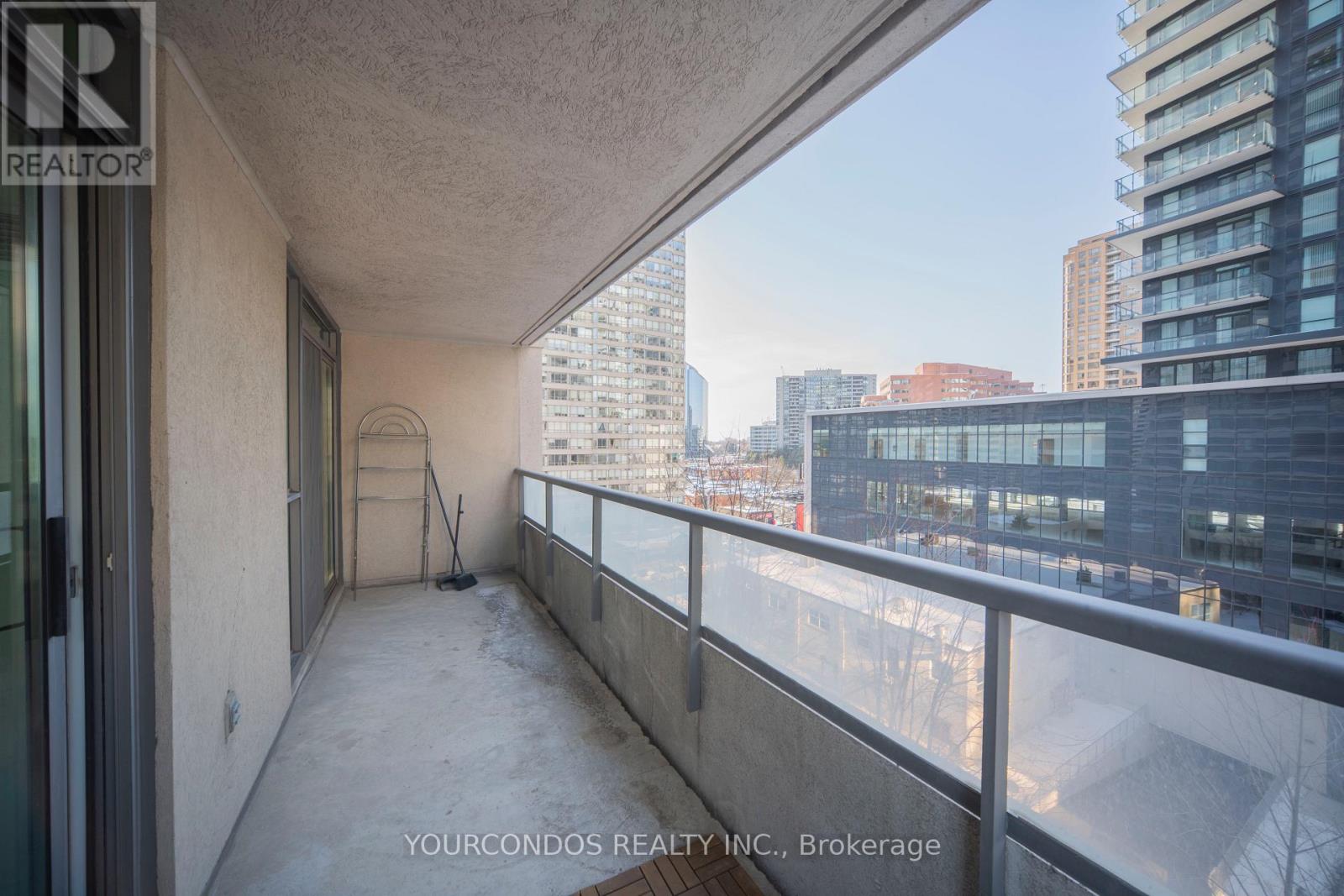 802 - 18 Spring Garden Avenue, Toronto, Ontario  M2N 7M2 - Photo 3 - C12706150