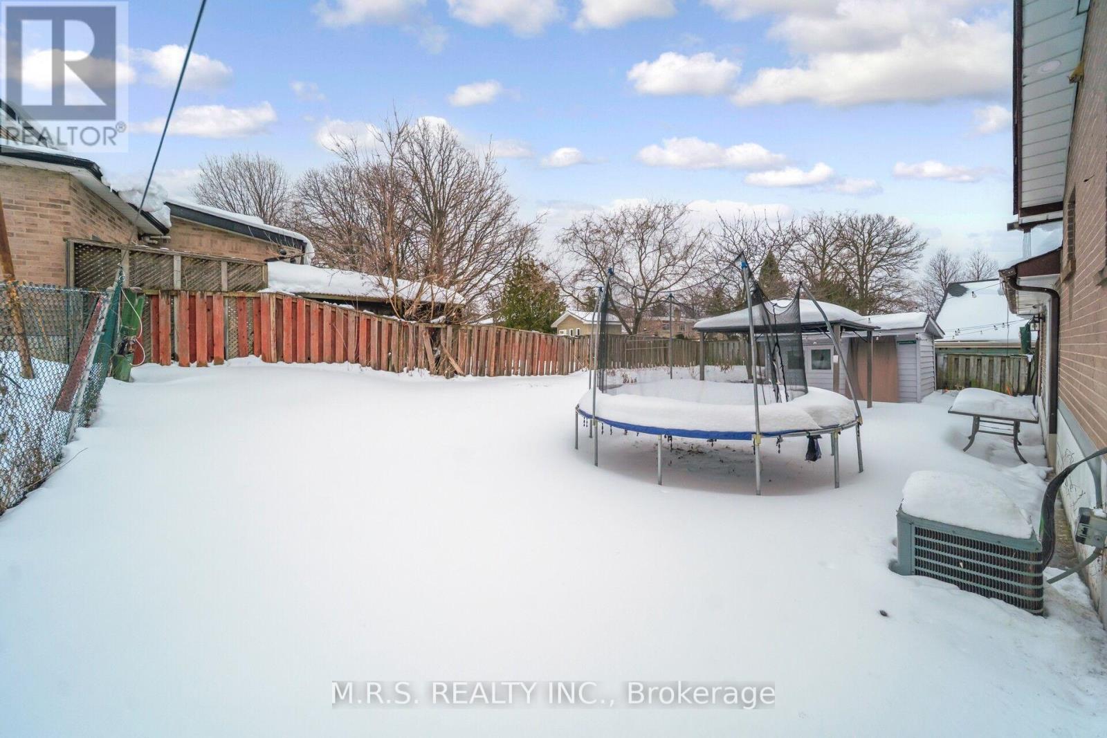 61 Bloomington Crescent, Toronto, Ontario  M3N 1R2 - Photo 34 - W12707638