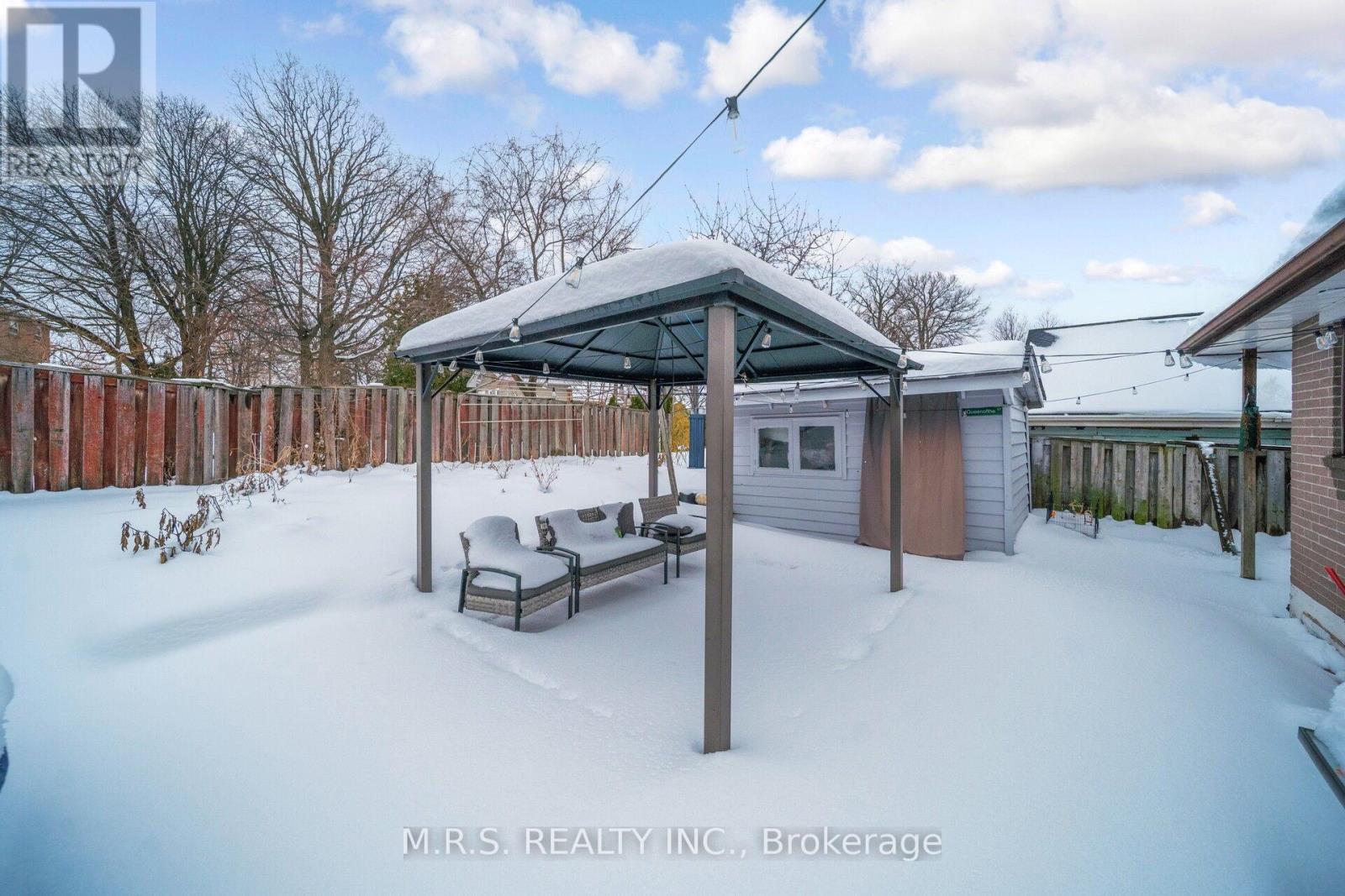 61 Bloomington Crescent, Toronto, Ontario  M3N 1R2 - Photo 36 - W12707638