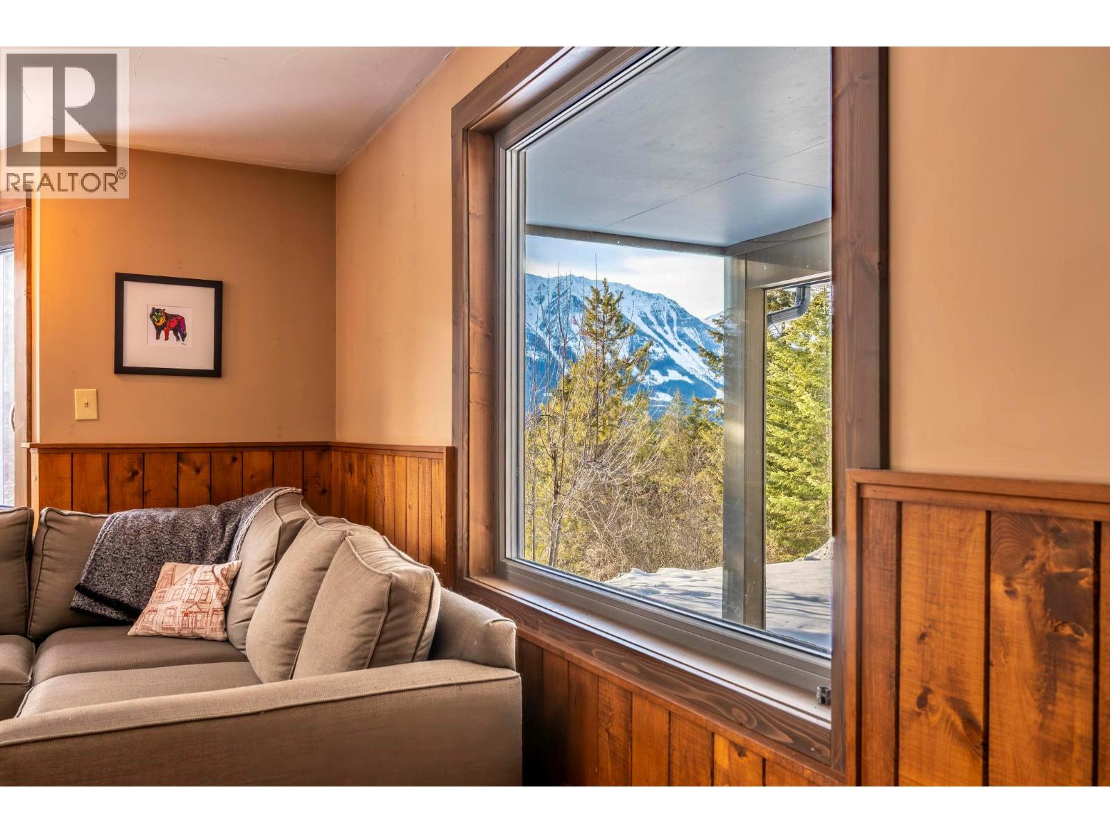 1615 Campbell Road, Golden, British Columbia  V0A 1H7 - Photo 26 - 10372773