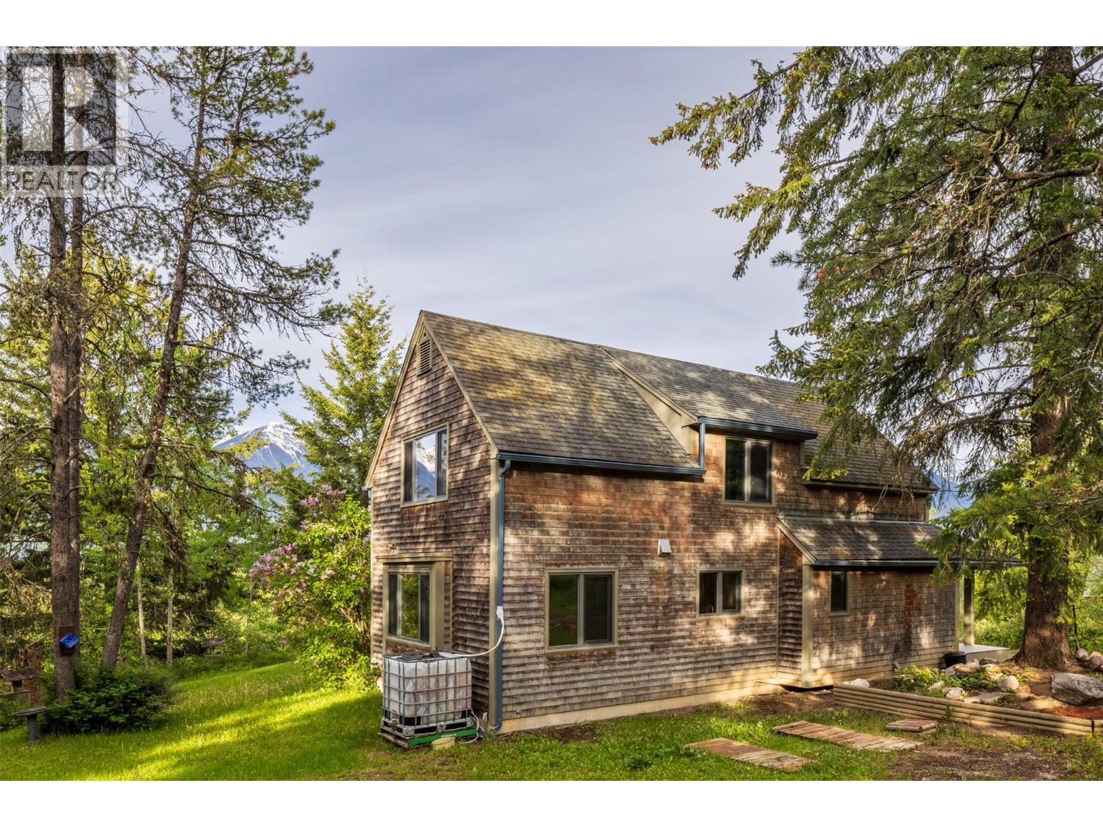 1615 Campbell Road, Golden, British Columbia  V0A 1H7 - Photo 64 - 10372773