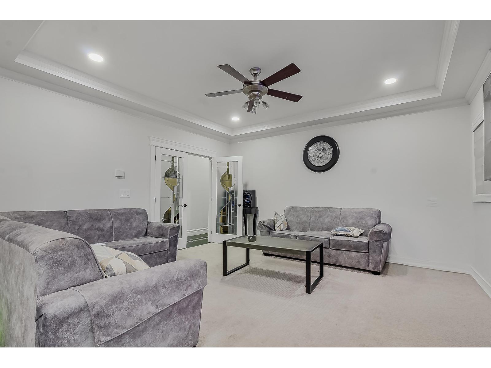 6842 131 Street, Surrey, British Columbia  V3W 1R8 - Photo 5 - R3079789