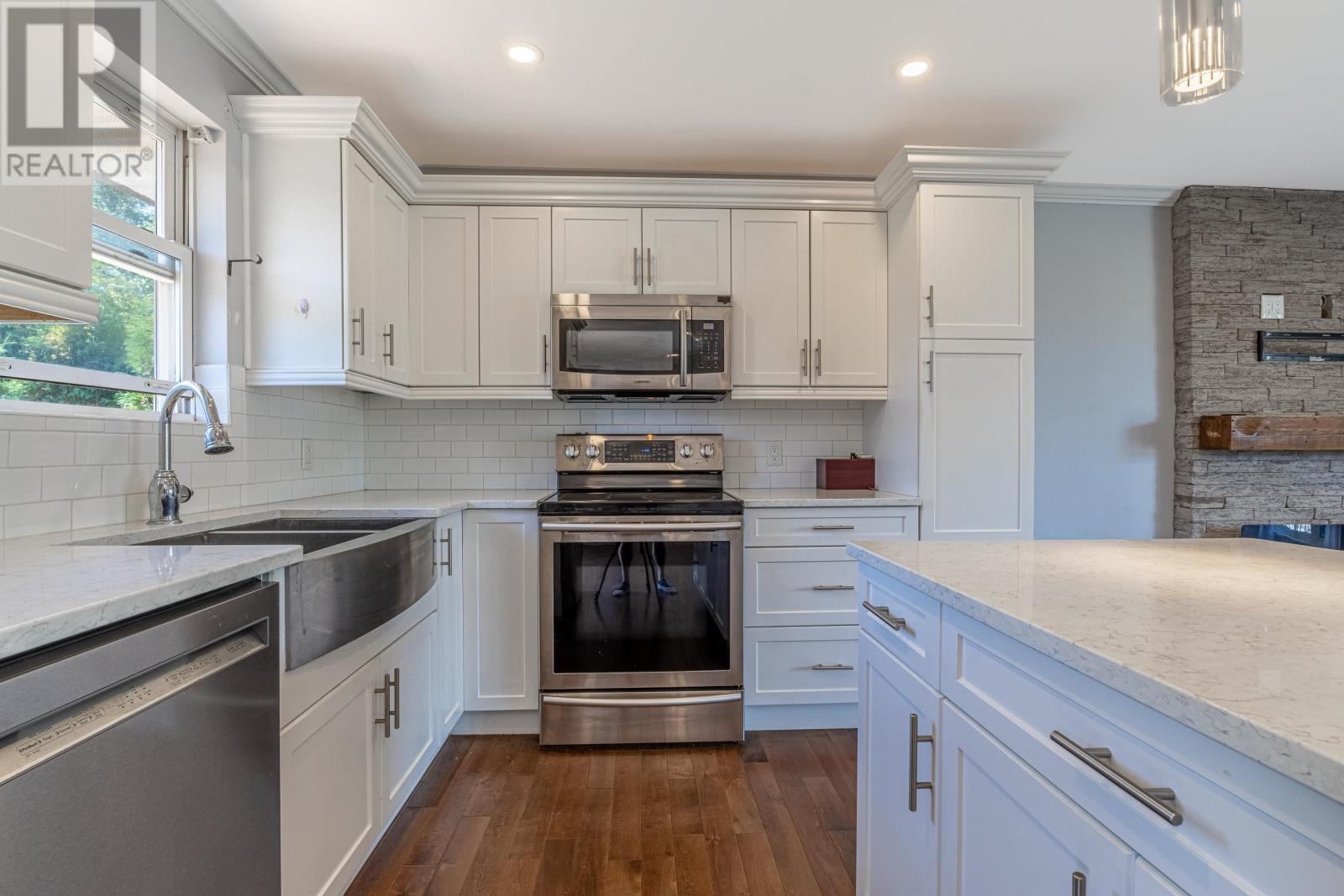 28 Seaview Boulevard, Charlottetown, Prince Edward Island  C1A 3A2 - Photo 12 - 202521867