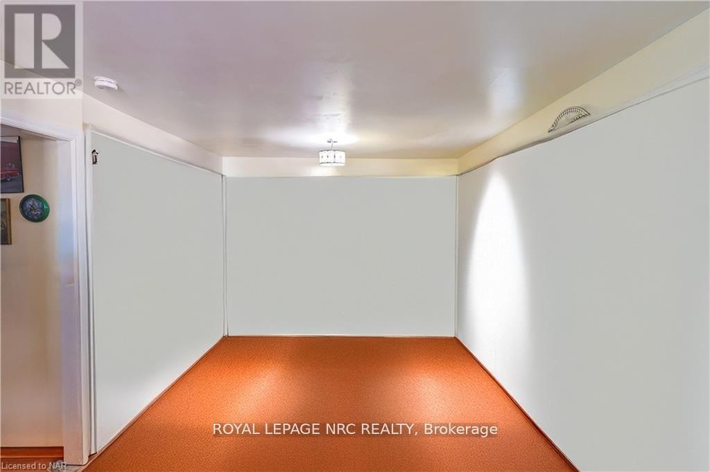 144 Burgar Street, Welland, Ontario  L3B 2S8 - Photo 9 - X12707652