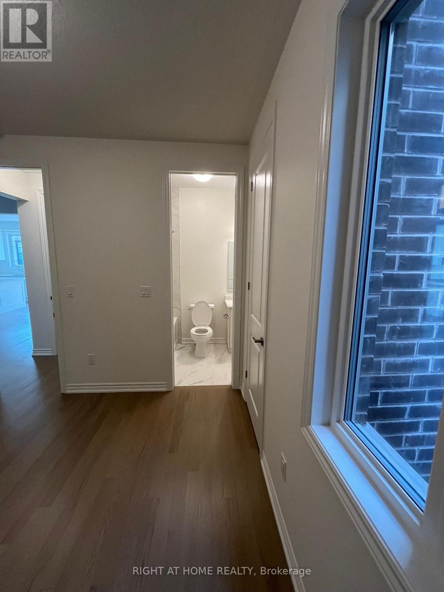 13 Gemini Drive, Barrie, Ontario  L9J 0H6 - Photo 10 - S12707654