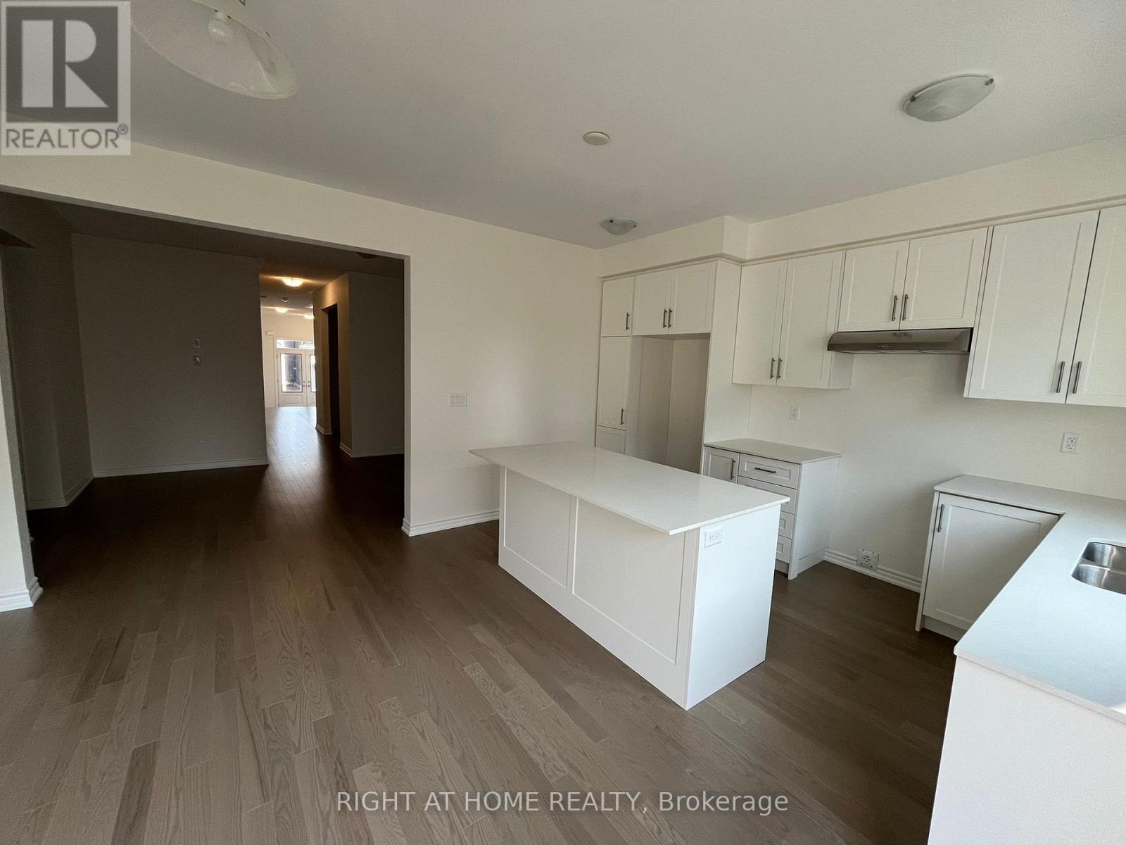 13 Gemini Drive, Barrie, Ontario  L9J 0H6 - Photo 6 - S12707654