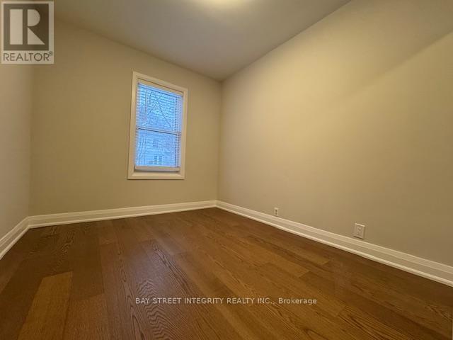 244 King Edward Avenue, Toronto, Ontario  M4C 5K1 - Photo 16 - E12651300