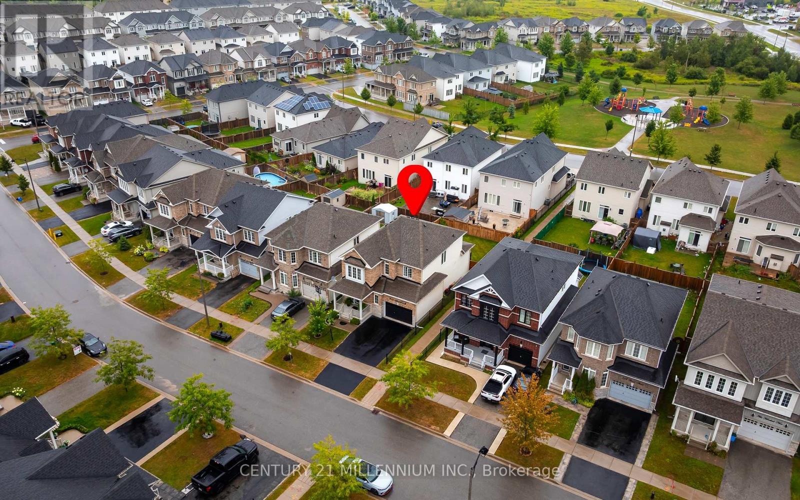 521 Brett Street, Shelburne, Ontario  L9V 3V5 - Photo 3 - X12434404