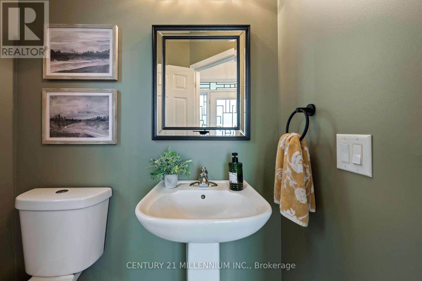 521 Brett Street, Shelburne, Ontario  L9V 3V5 - Photo 6 - X12434404