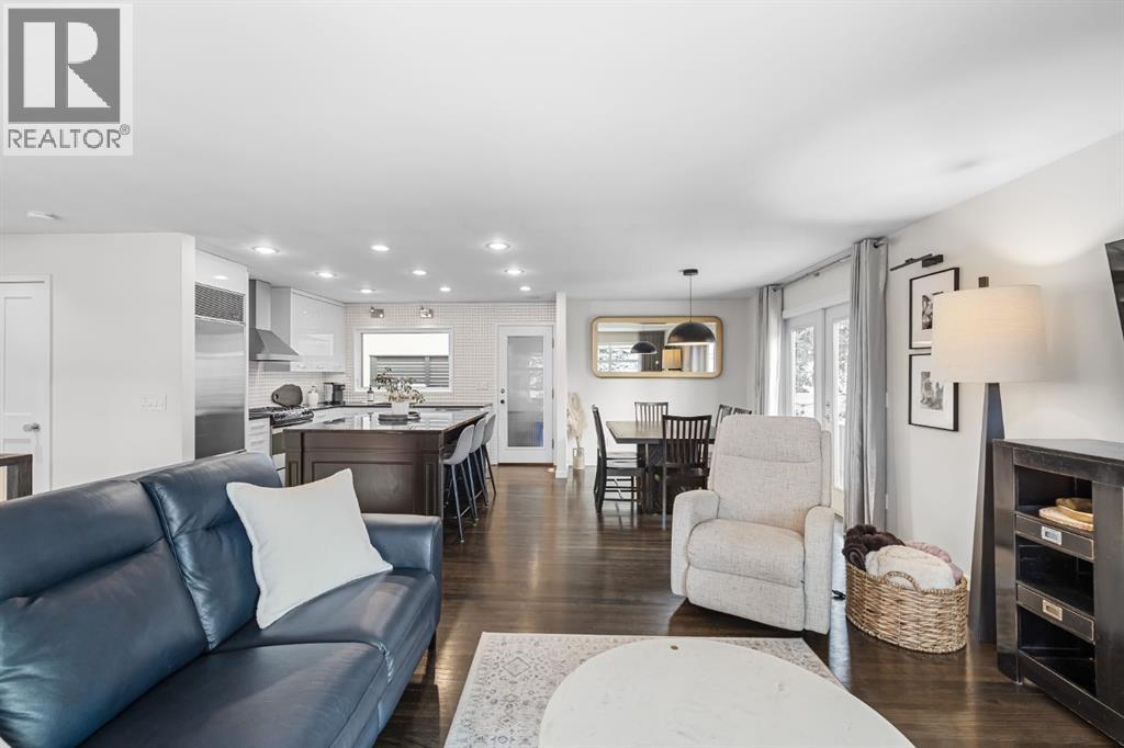 5804 Dalkeith Hill Nw, Calgary, Alberta  T3A 1G4 - Photo 5 - A2277859