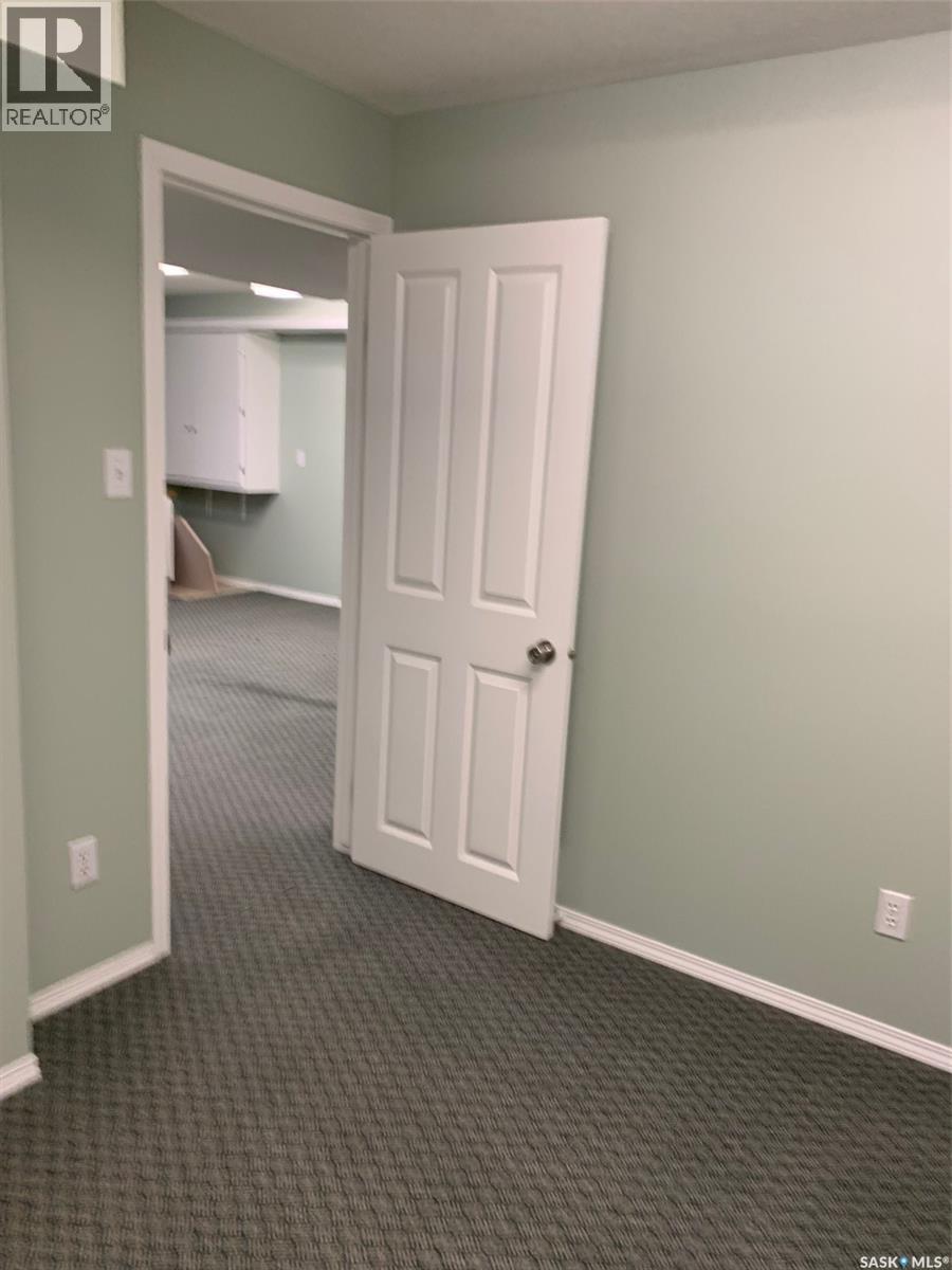 50 Baycroft Drive, Martensville, Saskatchewan  S0K 2T2 - Photo 10 - SK026773