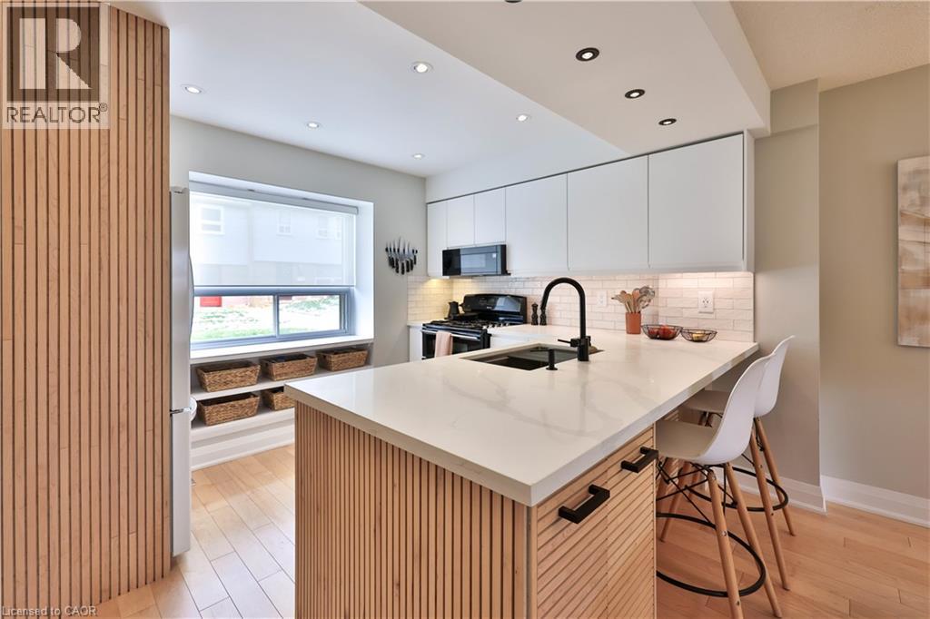 1055 Shawnmarr Road Unit# 83, Mississauga, Ontario  L5H 3V2 - Photo 7 - 40789251