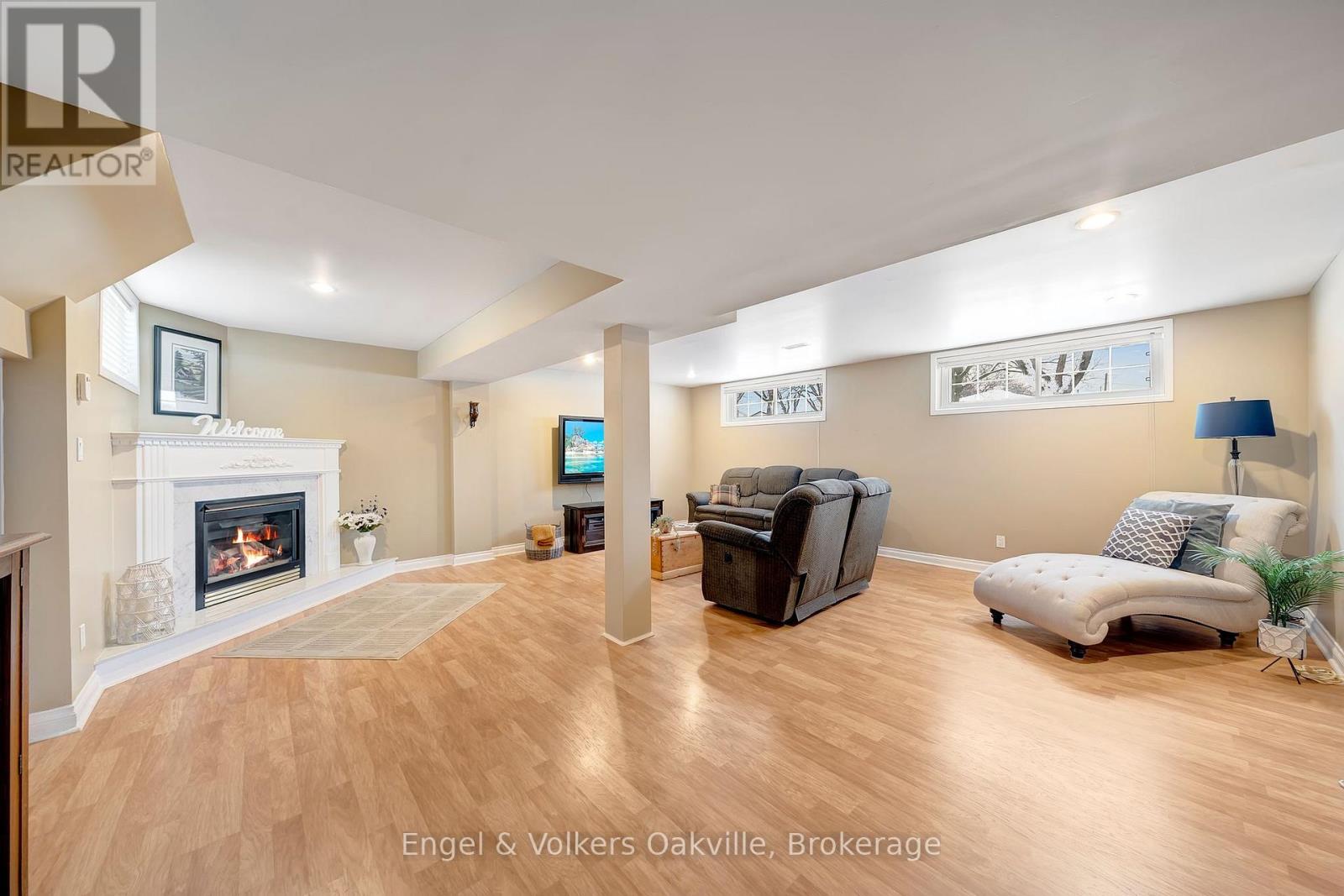 1250 Tavistock Drive, Burlington, Ontario  L7P 2N5 - Photo 22 - W12707724