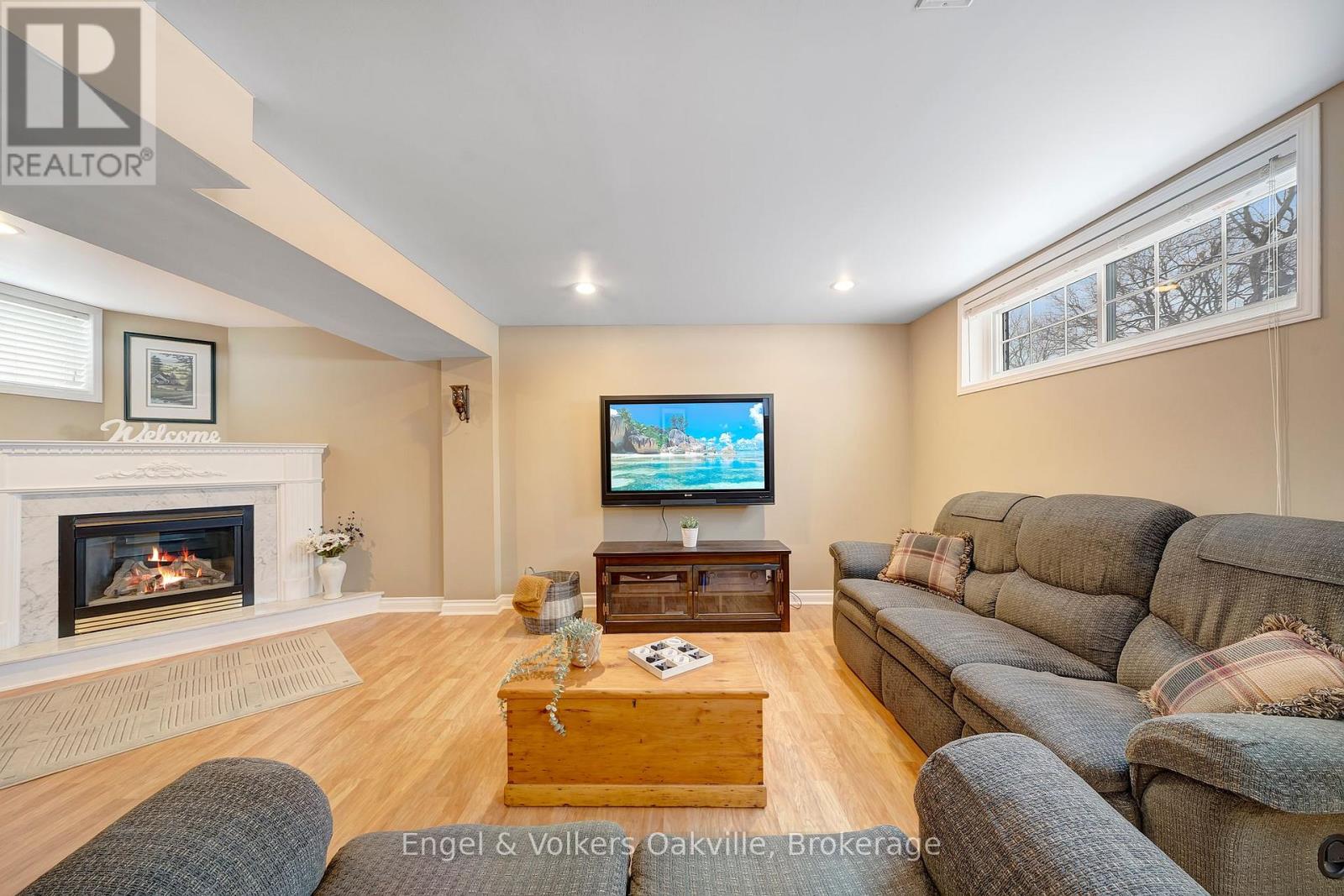 1250 Tavistock Drive, Burlington, Ontario  L7P 2N5 - Photo 23 - W12707724