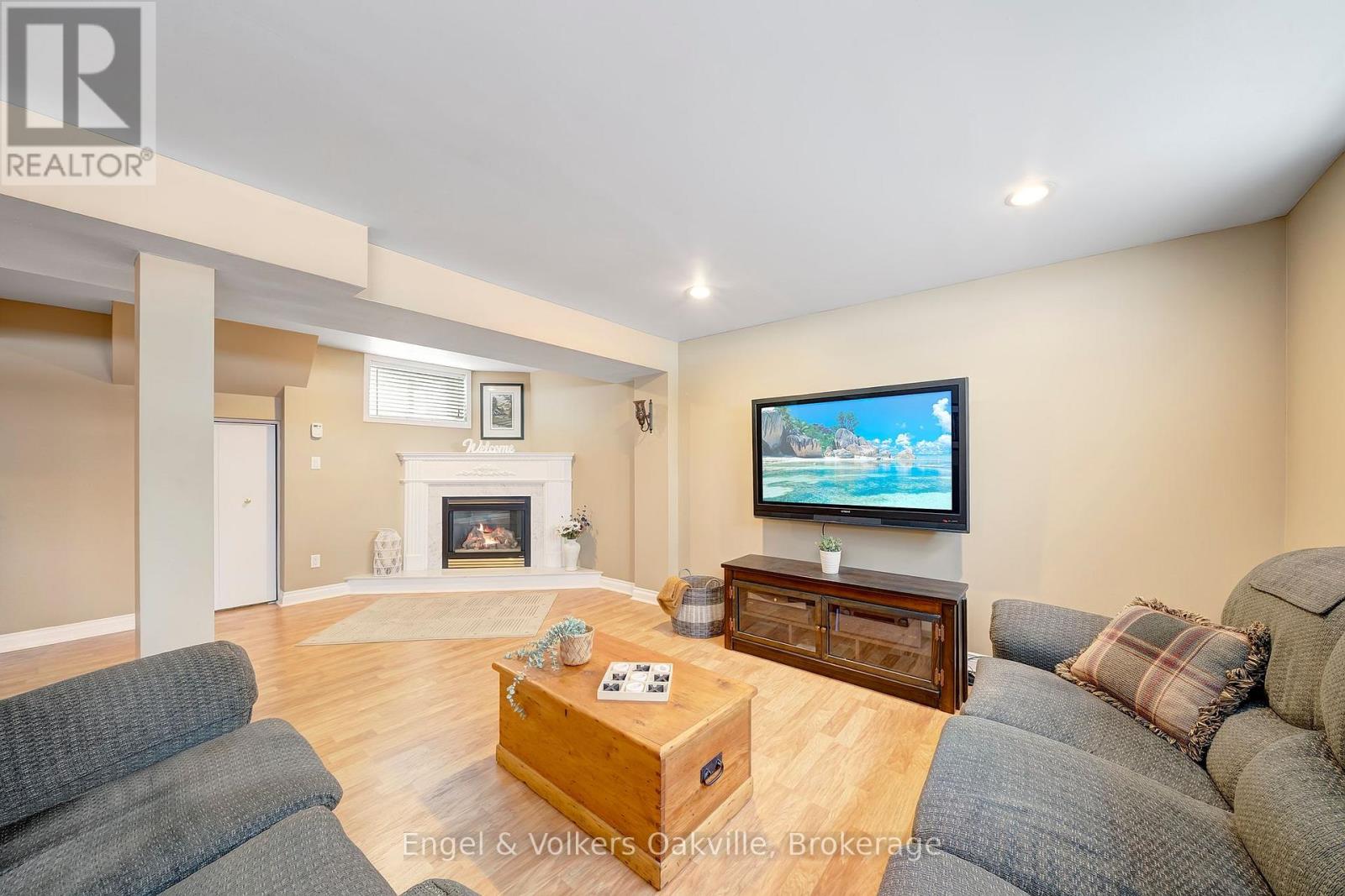 1250 Tavistock Drive, Burlington, Ontario  L7P 2N5 - Photo 24 - W12707724