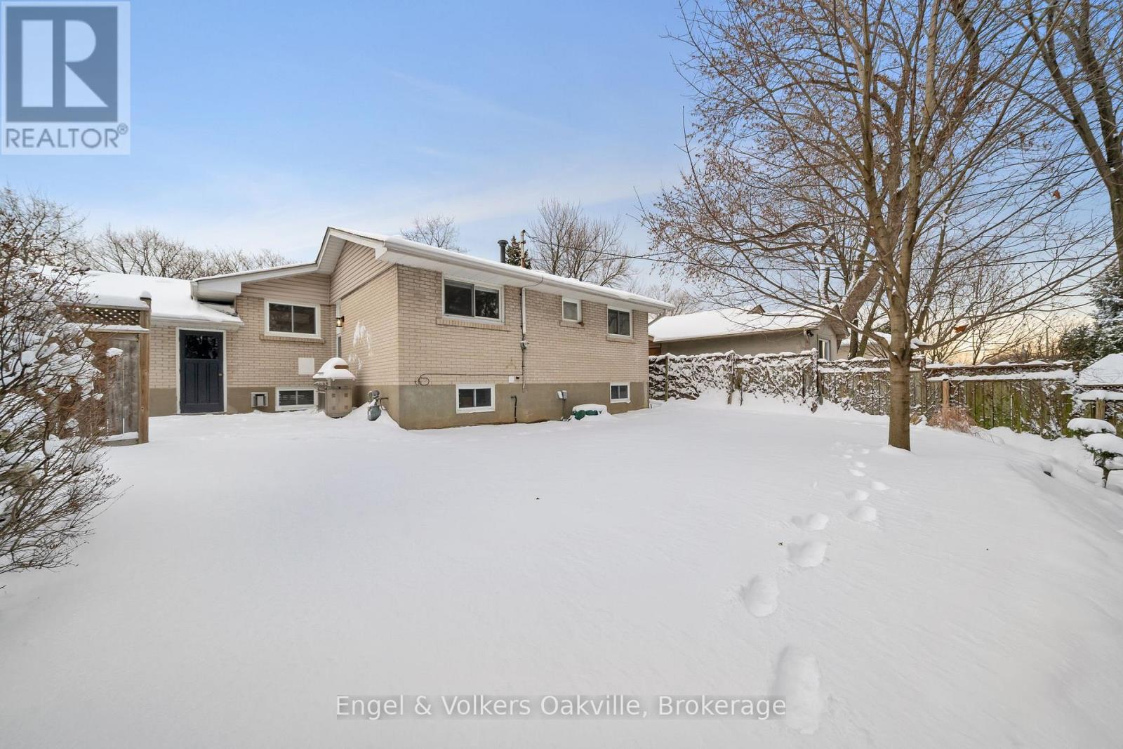 1250 Tavistock Drive, Burlington, Ontario  L7P 2N5 - Photo 34 - W12707724