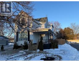 305 ST CLAIR STREET, Chatham, Ontario