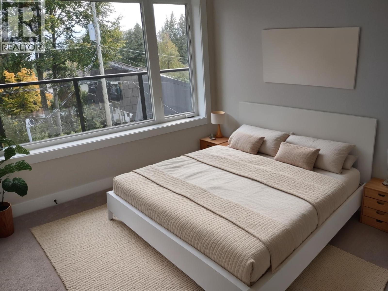 Listing Picture 13 of 24 : 2 1706 W 68 AVENUE, Vancouver / 溫哥華 - 魯藝地產 Yvonne Lu Group - MLS Medallion Club Member