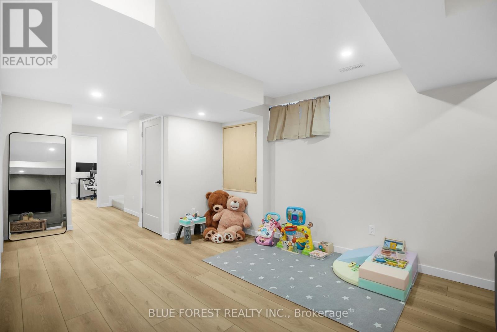 1883 Reilly Walk, London North, Ontario  N5X 0H8 - Photo 34 - X12707722