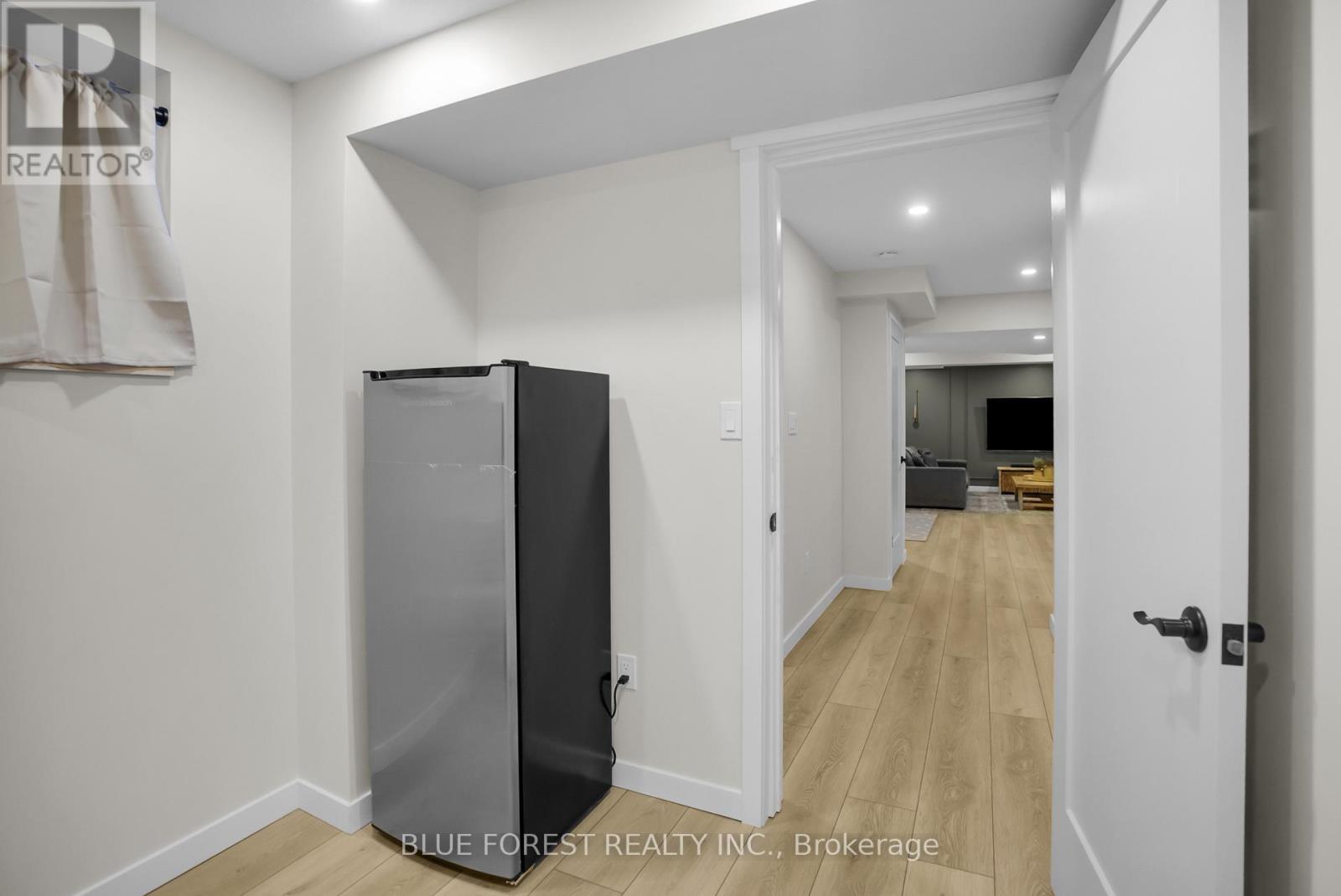 1883 Reilly Walk, London North, Ontario  N5X 0H8 - Photo 38 - X12707722