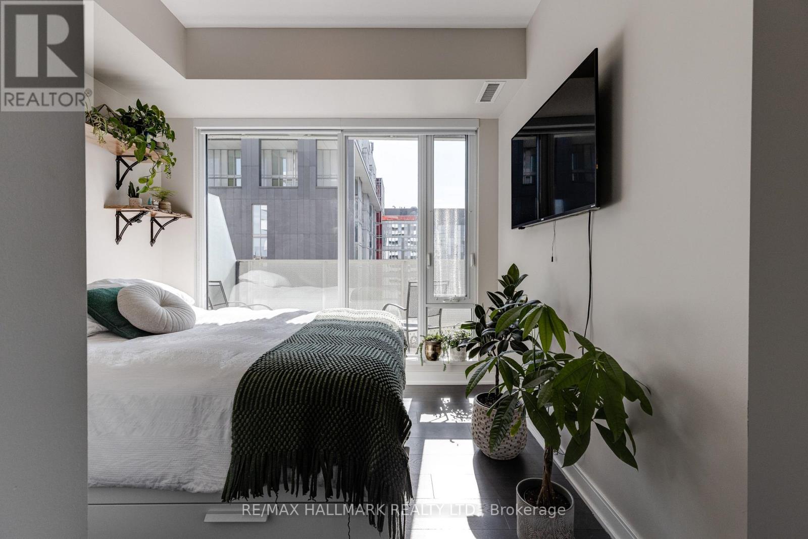 713 - 60 Tannery Road, Toronto, Ontario  M5A 0S8 - Photo 14 - C12707676