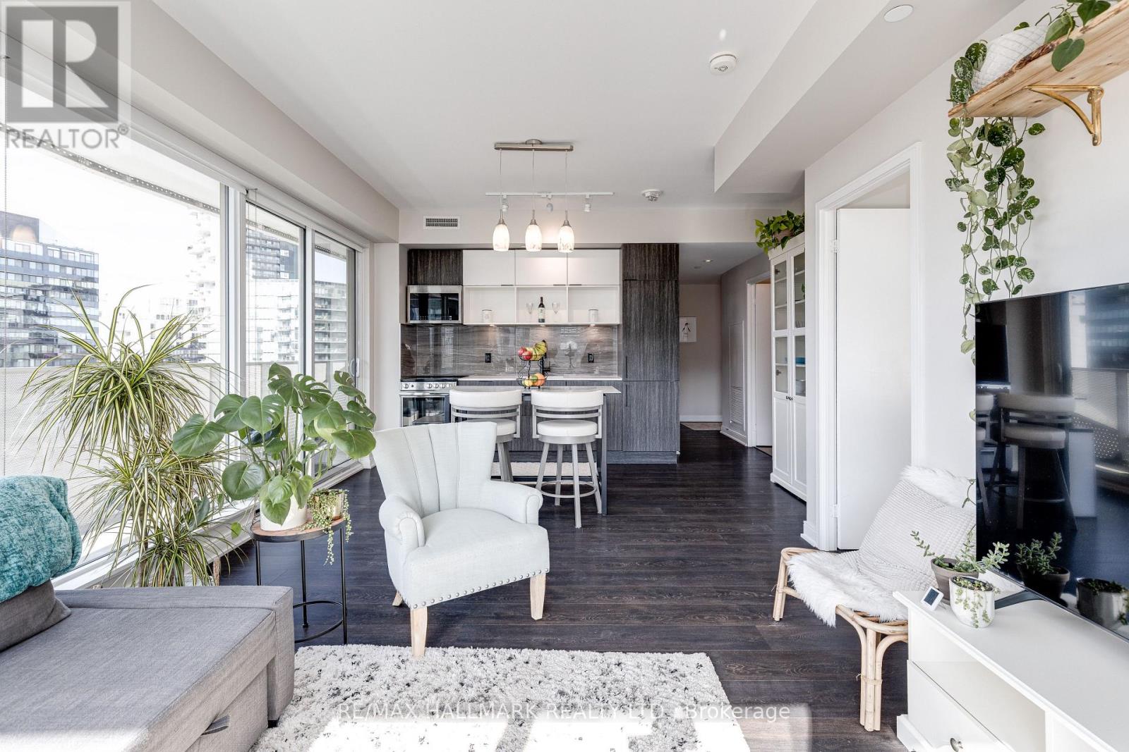 713 - 60 Tannery Road, Toronto, Ontario  M5A 0S8 - Photo 7 - C12707676