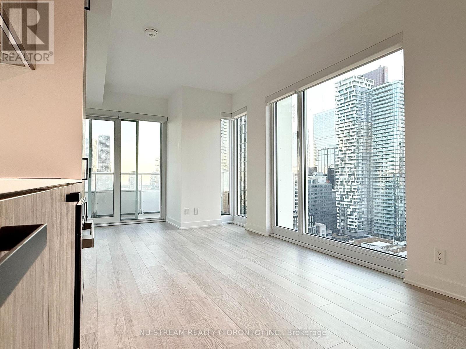 2210 - 88 QUEEN STREET E, Toronto, Ontario