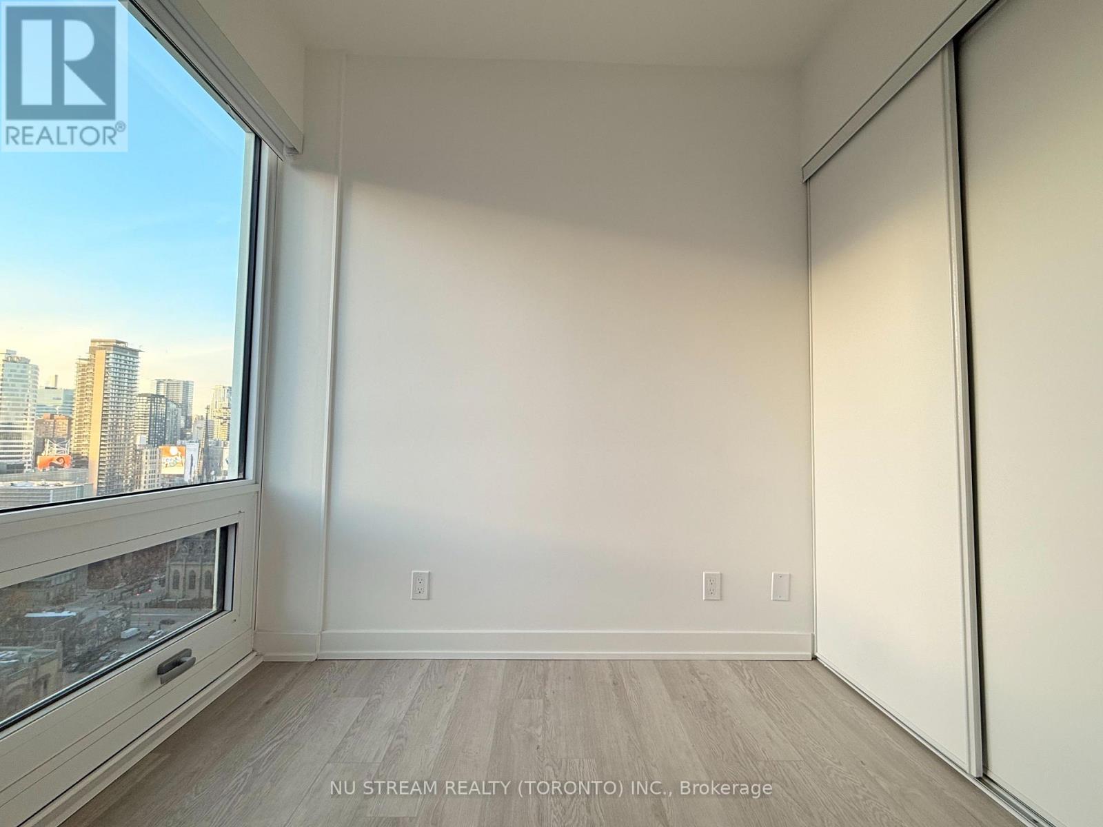 2210 - 88 Queen Street E, Toronto, Ontario  M5C 0B6 - Photo 11 - C12707680