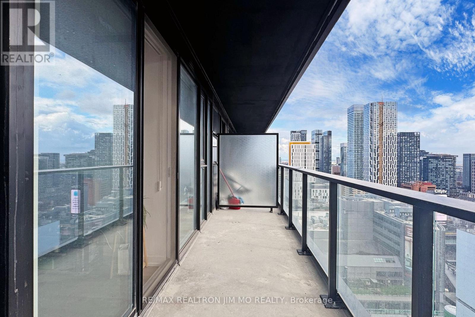 2305 - 20 Edward Street, Toronto, Ontario  M5G 0C5 - Photo 22 - C12707696