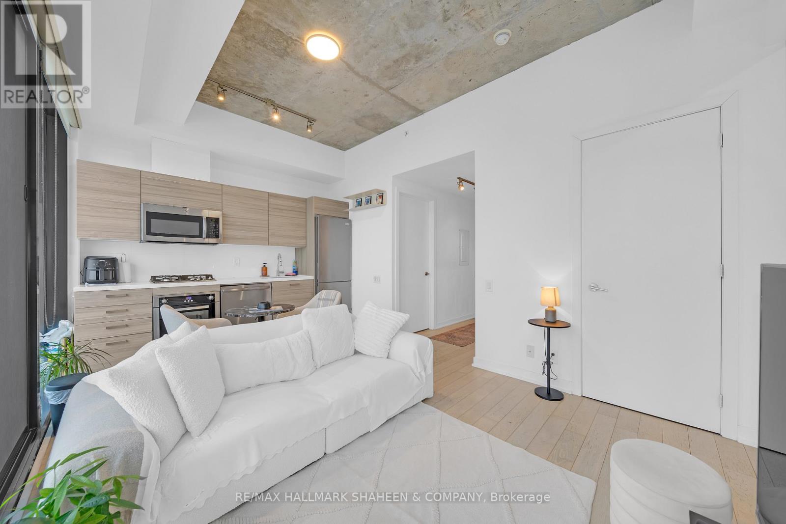 3204 - 11 Charlotte Street, Toronto, Ontario  M5V 0M6 - Photo 8 - C12707708