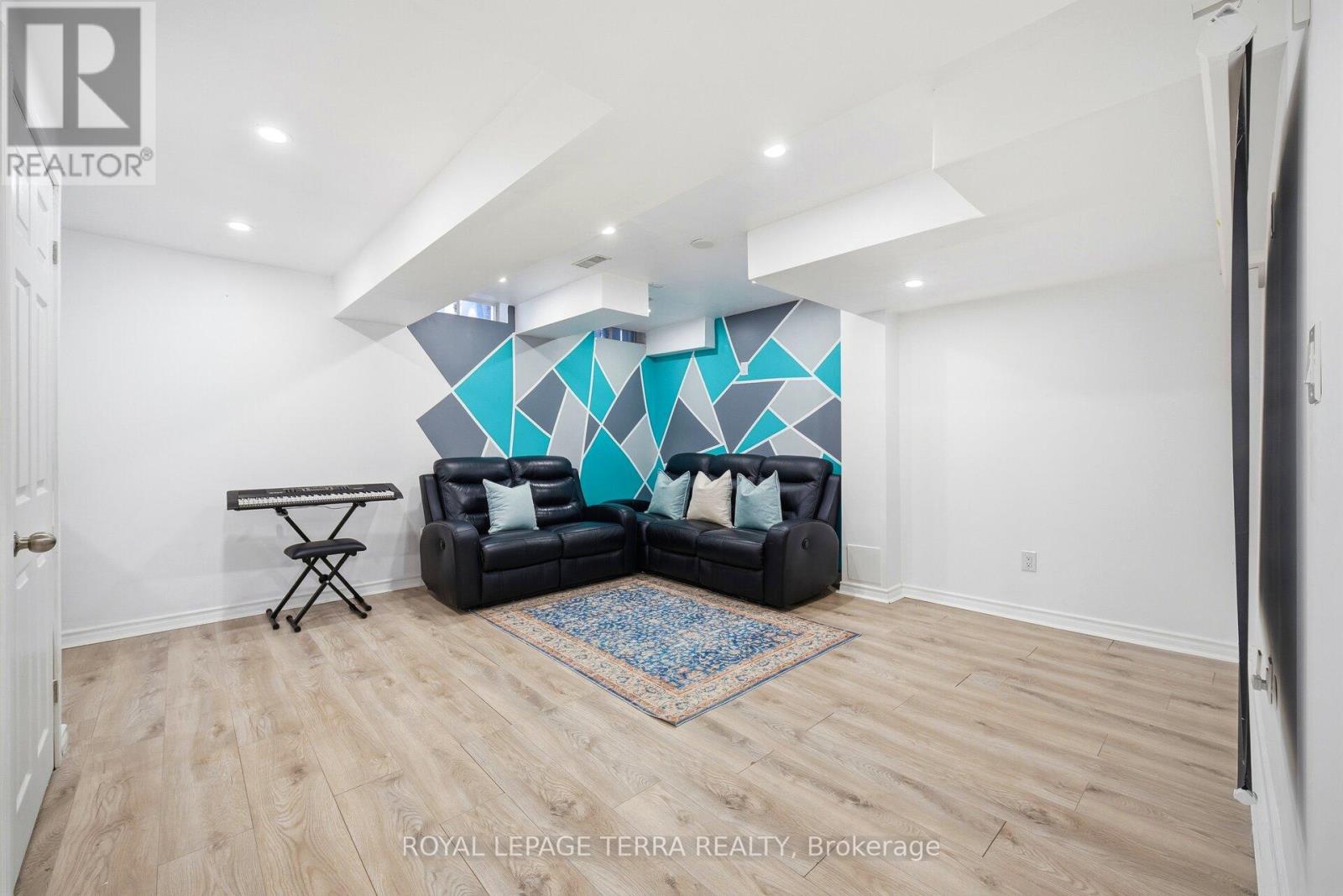 20 Boyd Crescent, Ajax, Ontario  L1Z 1Y3 - Photo 35 - E12707700