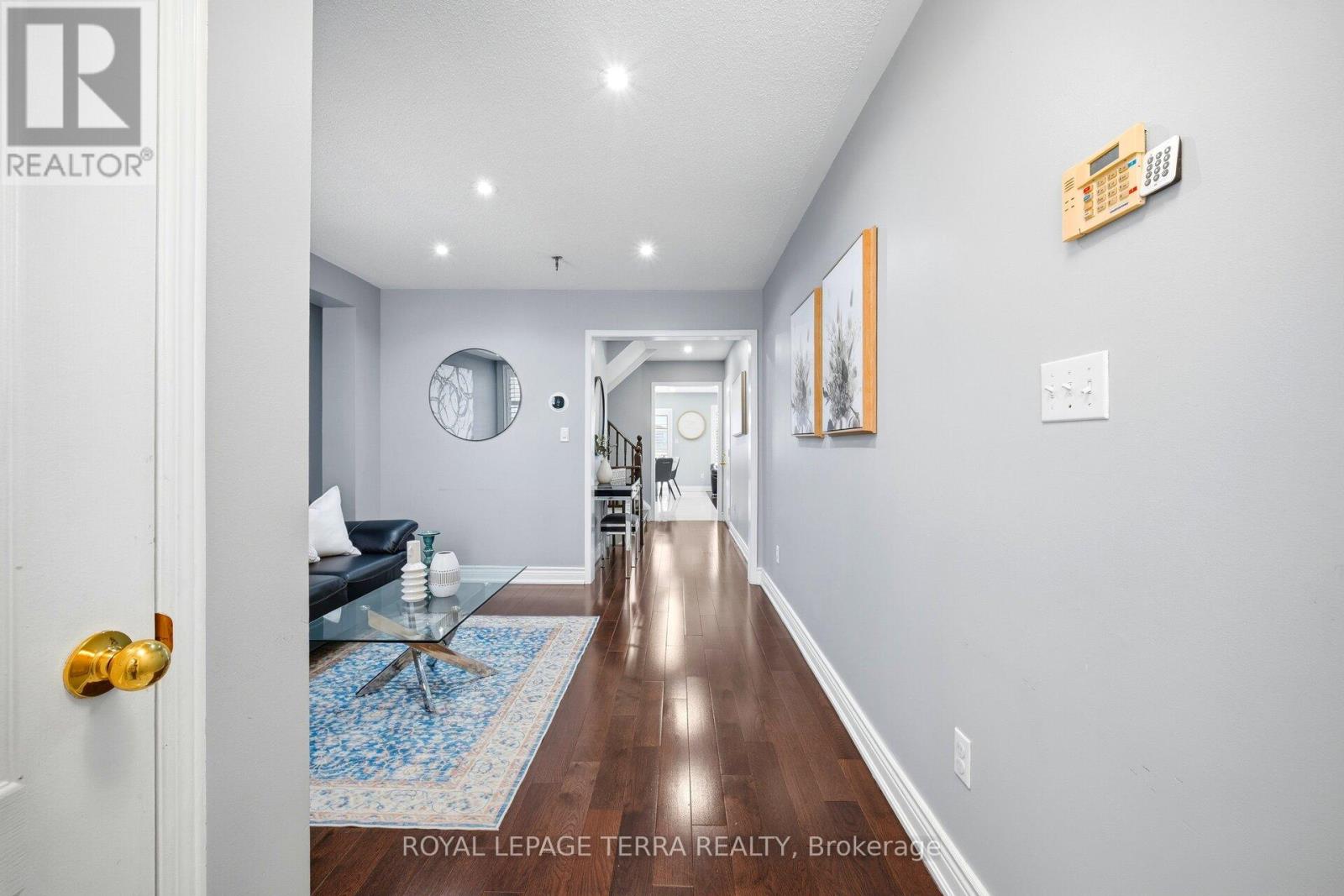 20 Boyd Crescent, Ajax, Ontario  L1Z 1Y3 - Photo 5 - E12707700