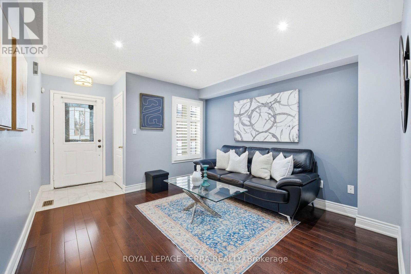 20 Boyd Crescent, Ajax, Ontario  L1Z 1Y3 - Photo 7 - E12707700